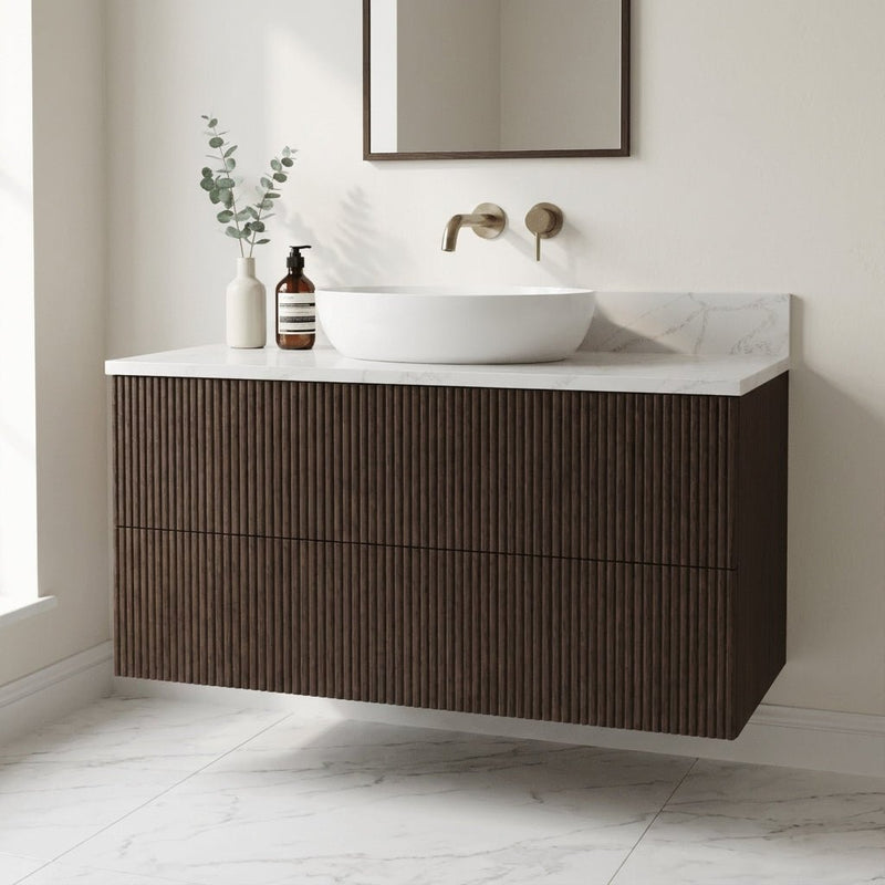 The Reeded 1000mm Single, Sit-on