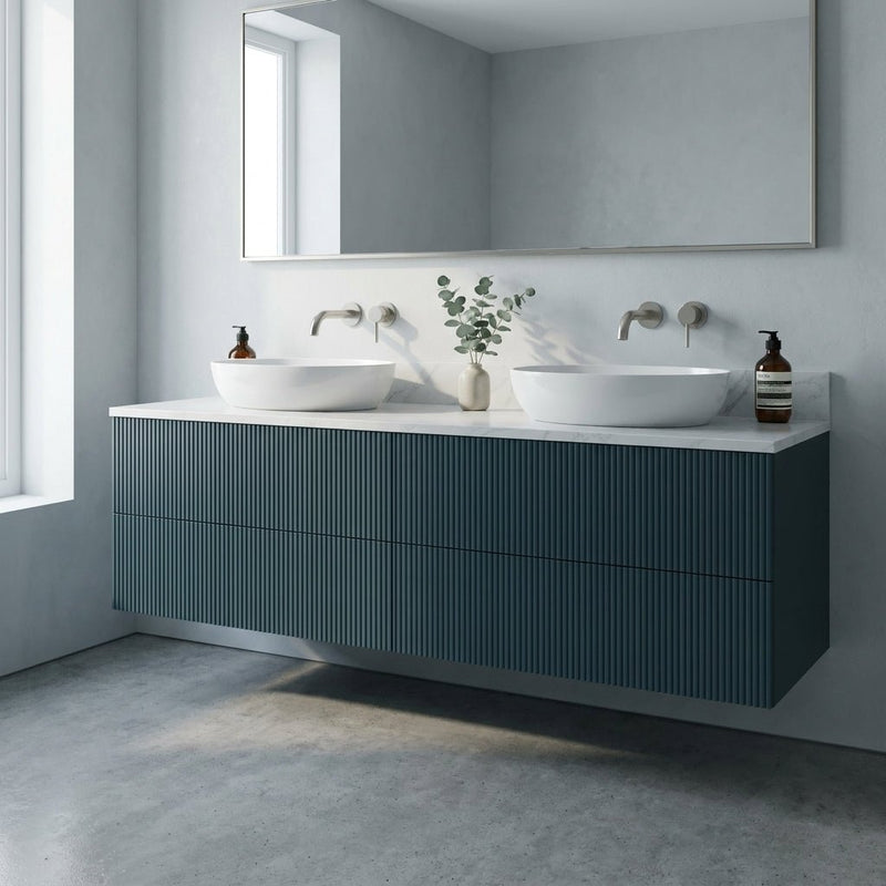 The Reeded 1600mm Double, Sit-on