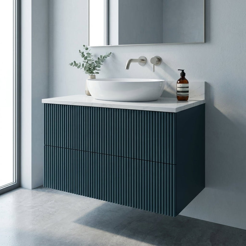 The Reeded 800mm Single, Sit-on